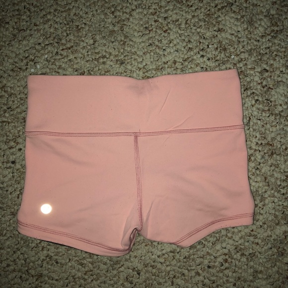 lululemon athletica Pants - lulu lemon wunder shorts